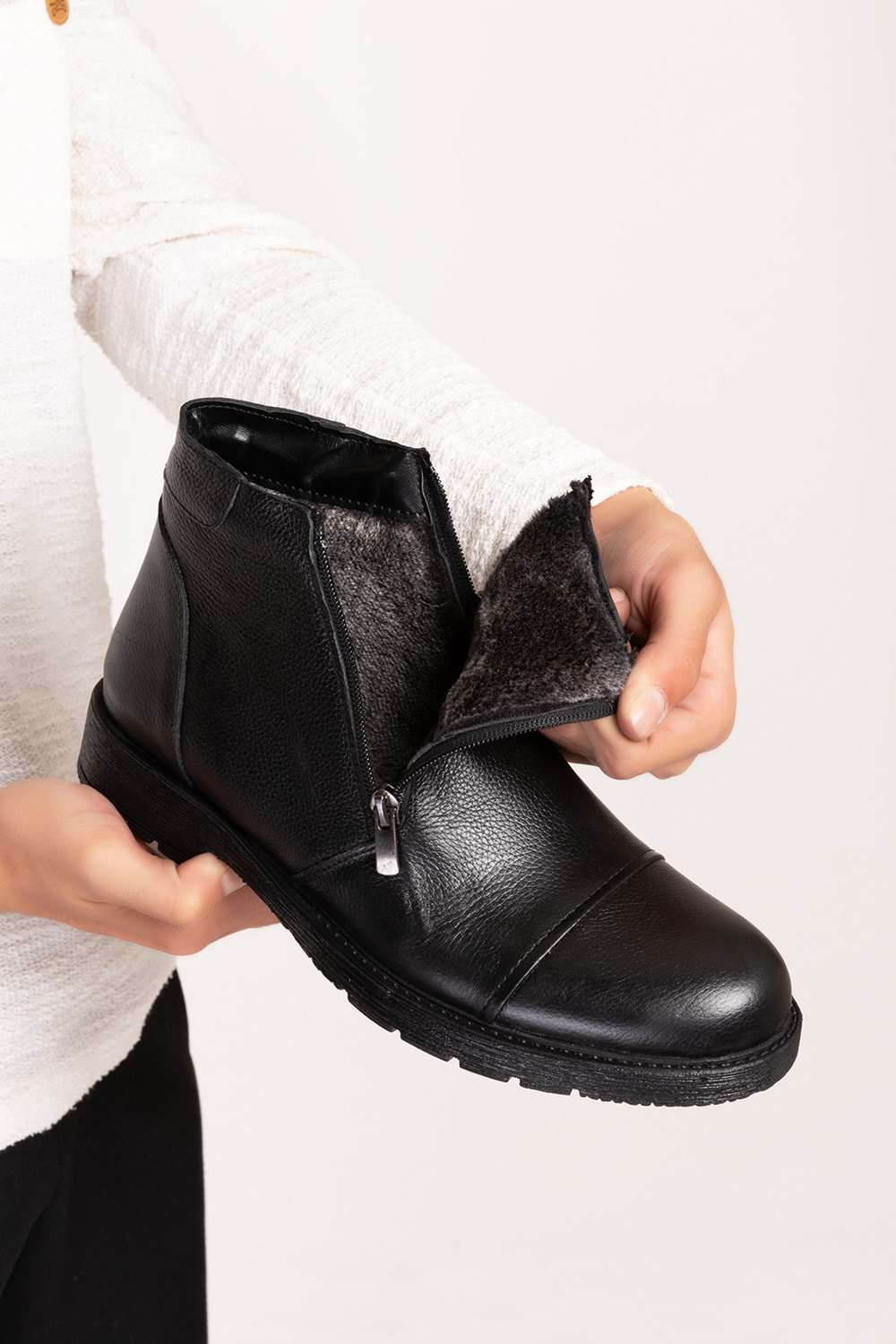 Gondol Erkek Hakiki Deri İçi Kürklü Çift Fermuarlı Günlük Bot kn.755 - Siyah - 44