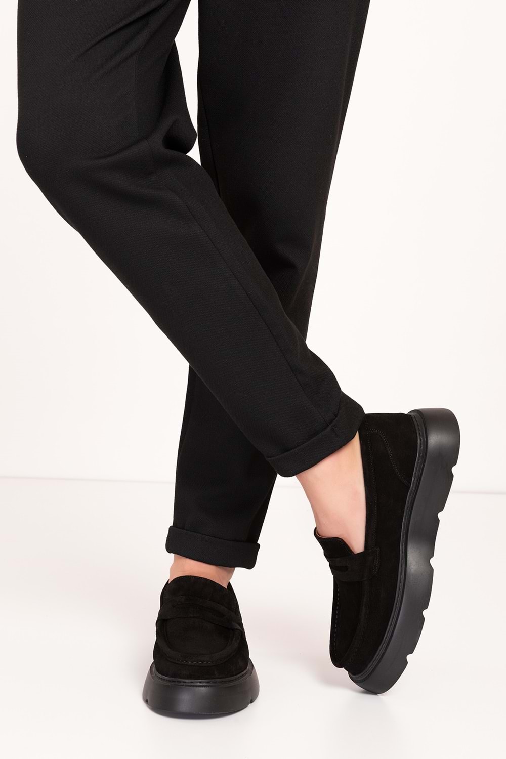 Gondol Içi Dışı Hakiki Deri Hafif Günlük Rahat Ayakkabı src.464 - Siyah Süet - 40