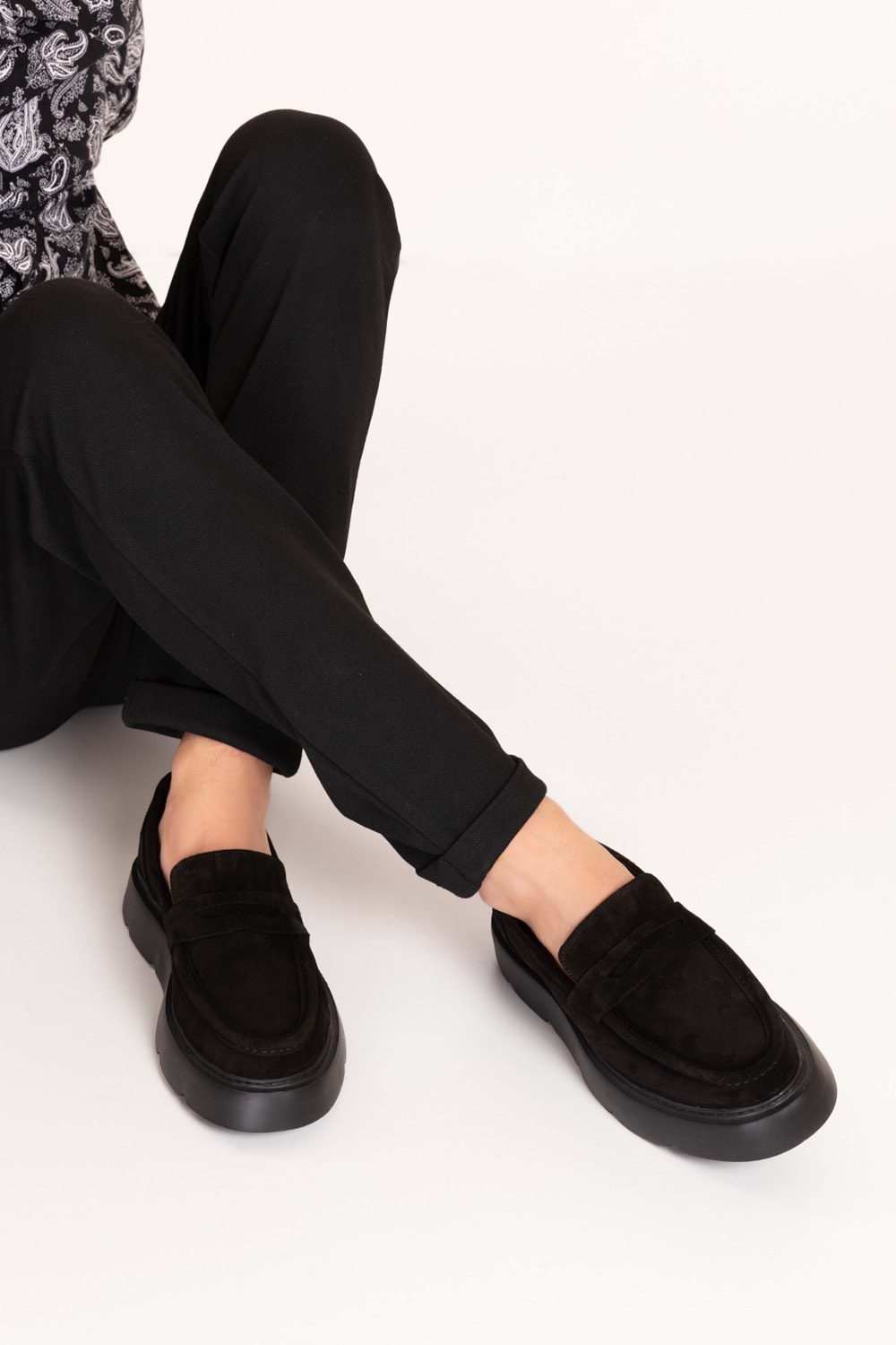 Gondol Içi Dışı Hakiki Deri Hafif Günlük Rahat Ayakkabı src.464 - Siyah Süet - 40