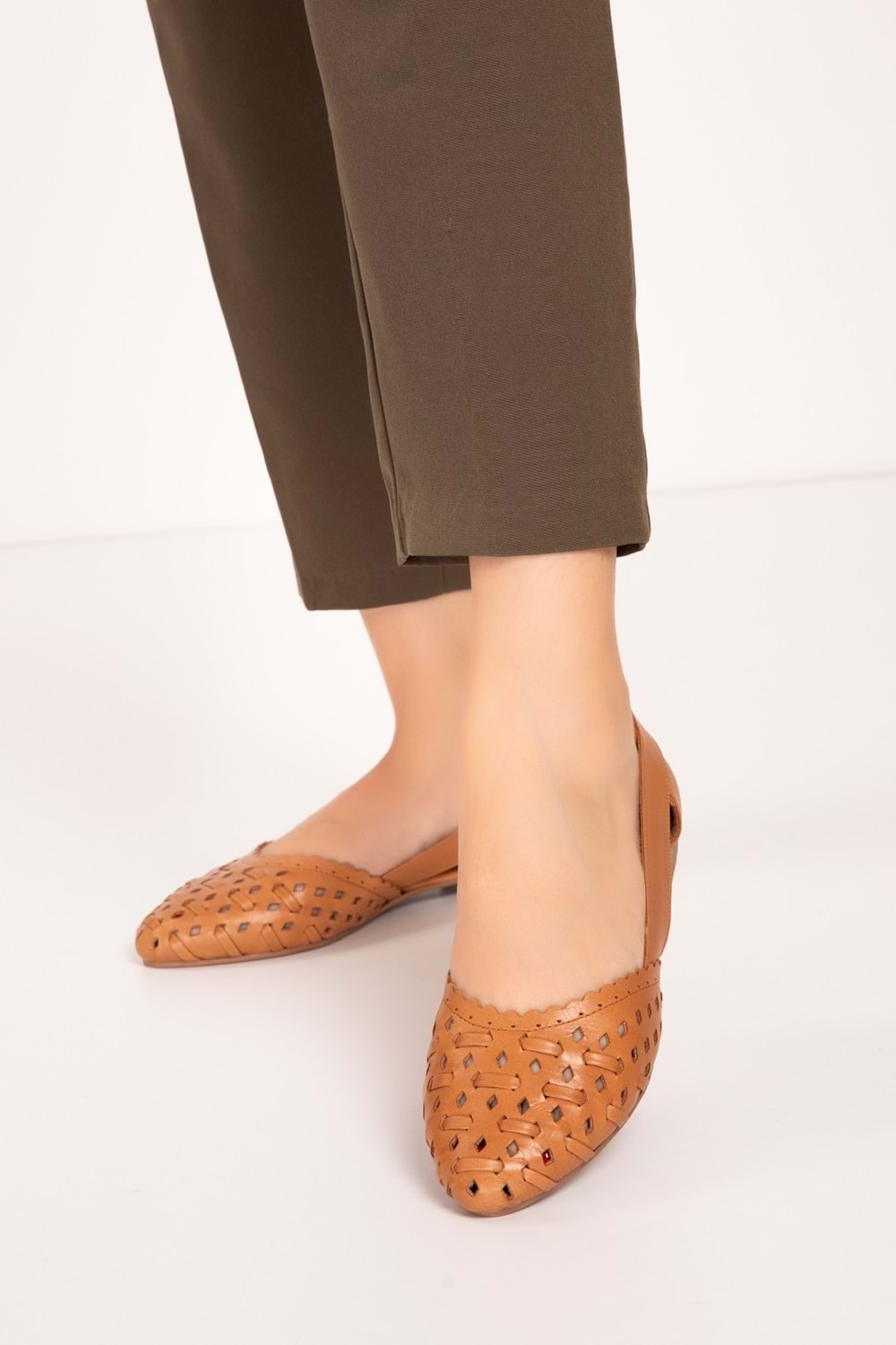 Gondol Hakiki Deri Günlük Babet alpx.230 - Taba - 36