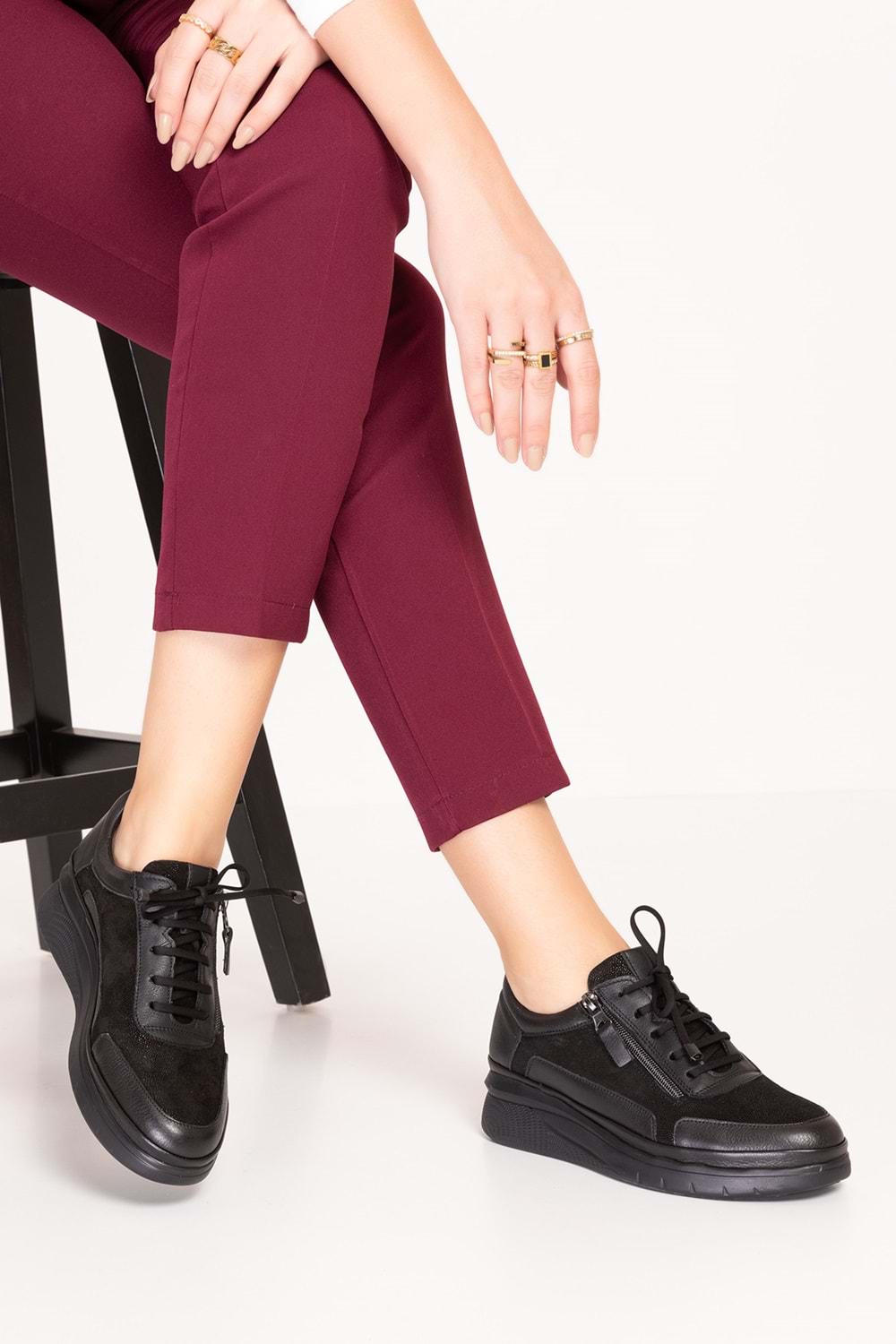 Gondol Hakiki Deri Anatomik Taban Rahat Fermuarlı Ayakkabı usl.2149 - Siyah - 36