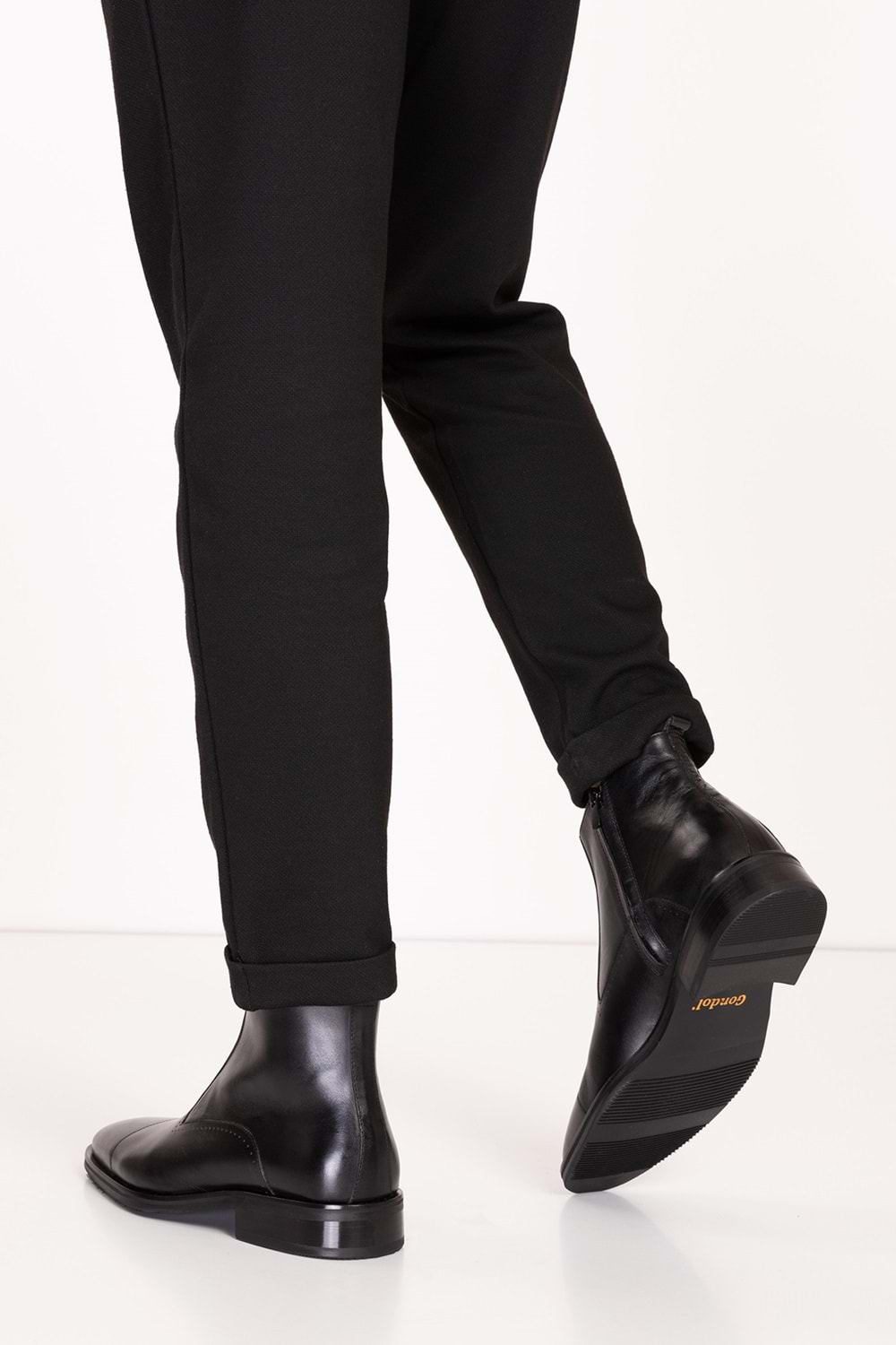 Gondol Erkek Hakiki Deri Klasik Sivri Burun Bot ny.490 - Siyah - 45