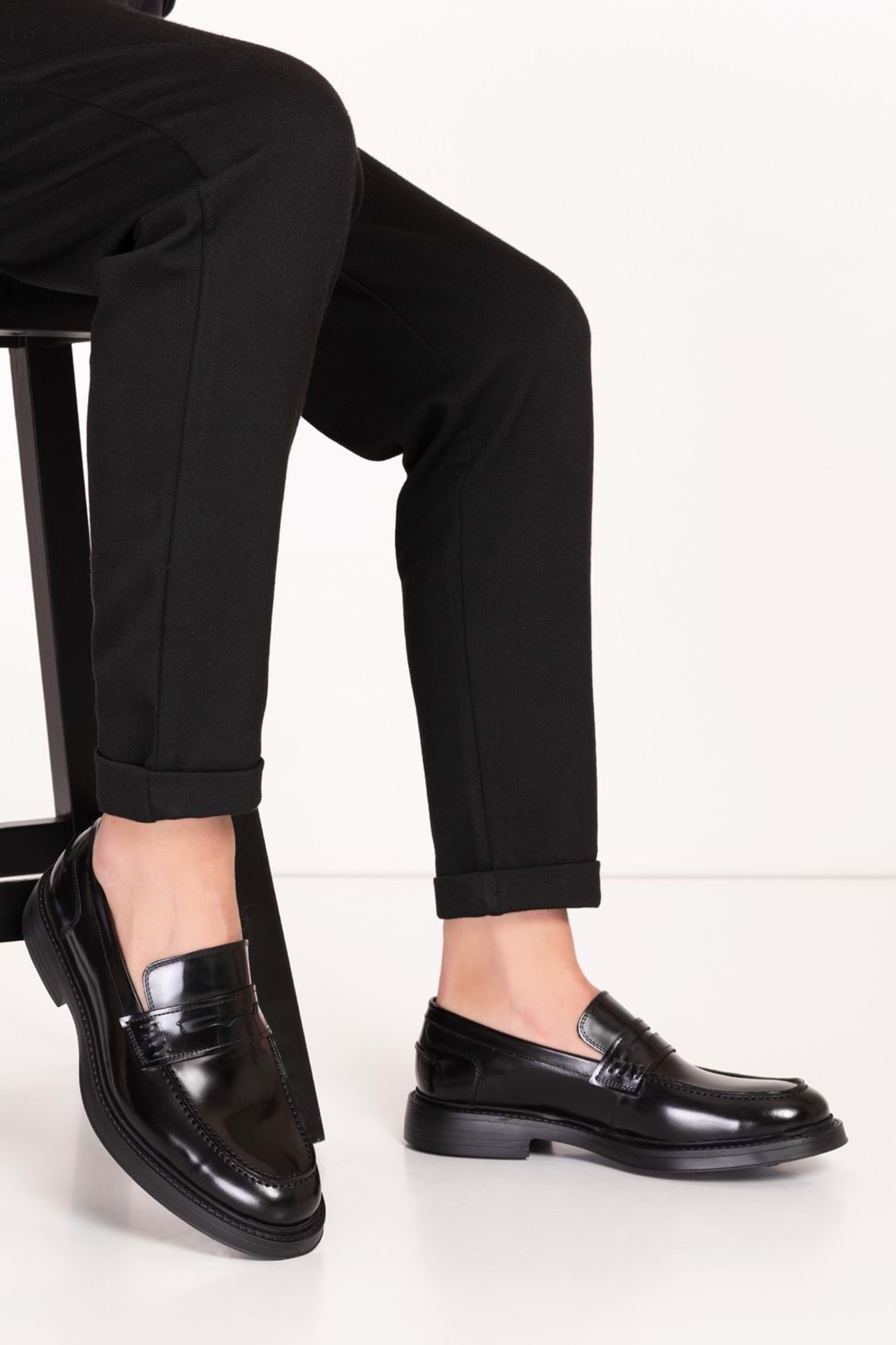 Gondol Erkek Hakiki Deri Hafif Taban Klasik Ayakkabı ny.923 - siyah rugan - 42