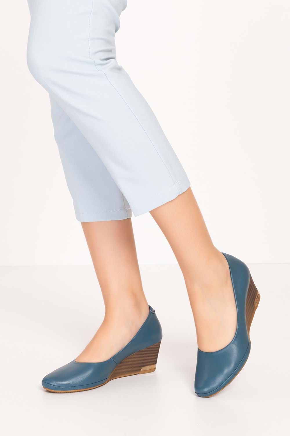 Gondol Hakiki Deri Dolgu Topuklu Günlük Ayakkabı alpx.350 - Mavi - 36