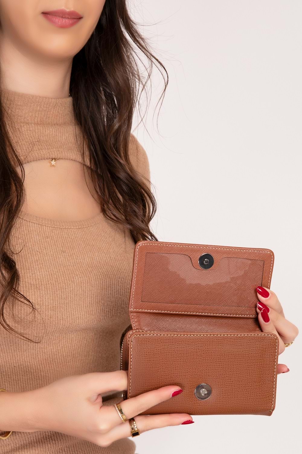 Gondol Çok Gözlü Kullanışlı Şık Cüzdan gp.1120 - Taba - TEK EBAT