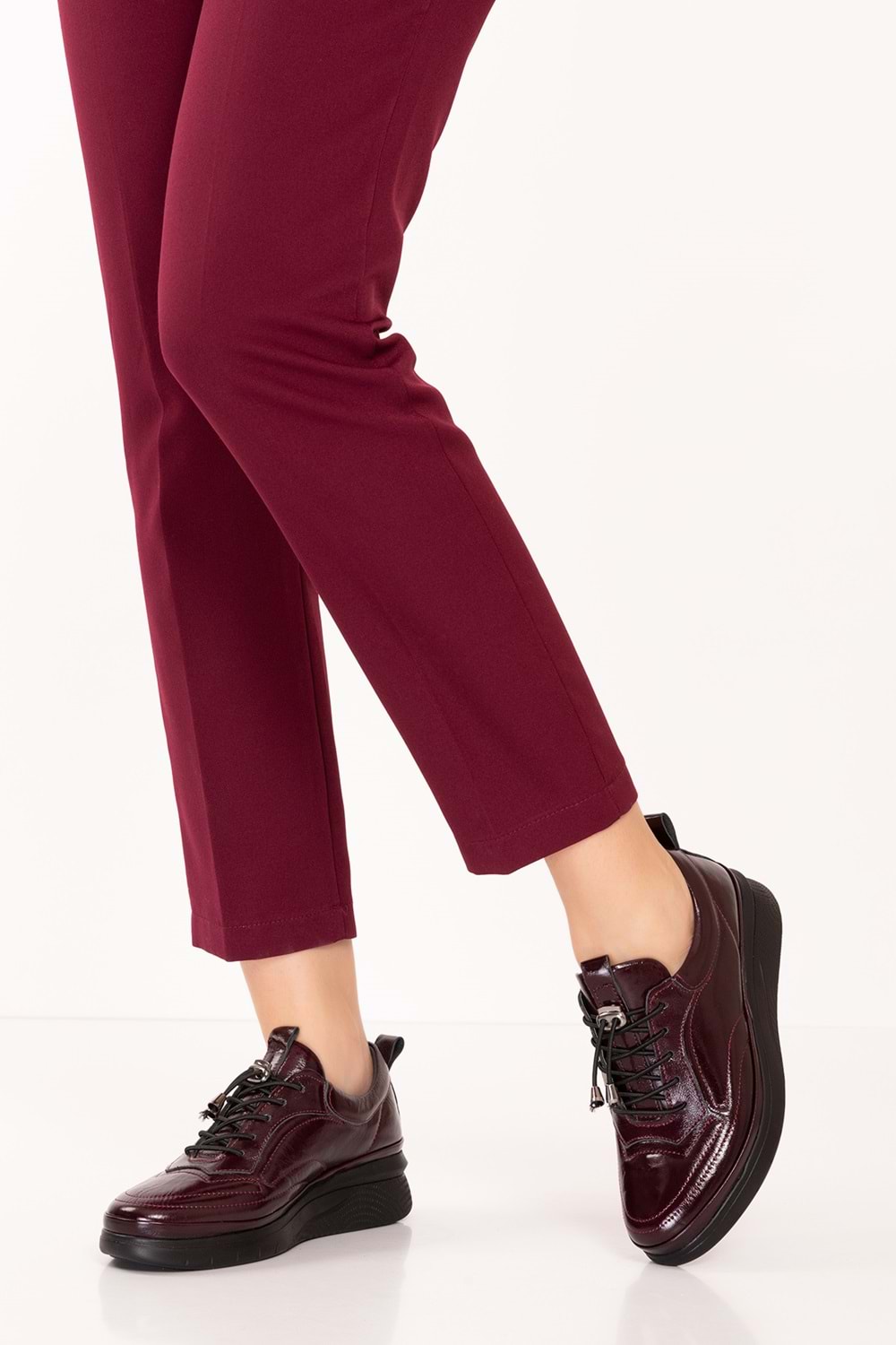 Gondol Hakiki Deri Anatomik Taban Rahat Ayakkabı es.120 - Bordo Rugan - 41