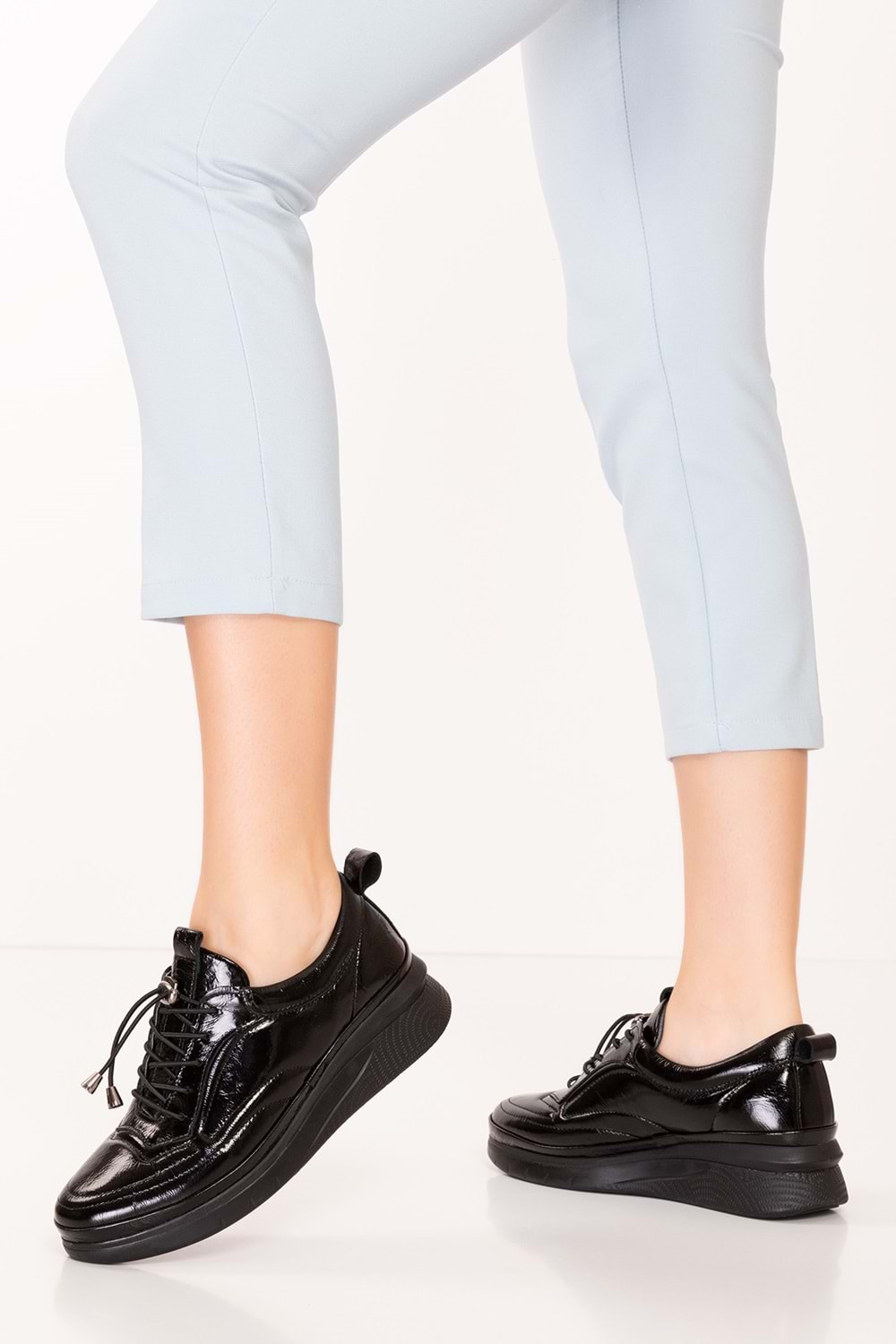 Gondol Hakiki Deri Anatomik Taban Rahat Ayakkabı es.120 - siyah rugan - 37