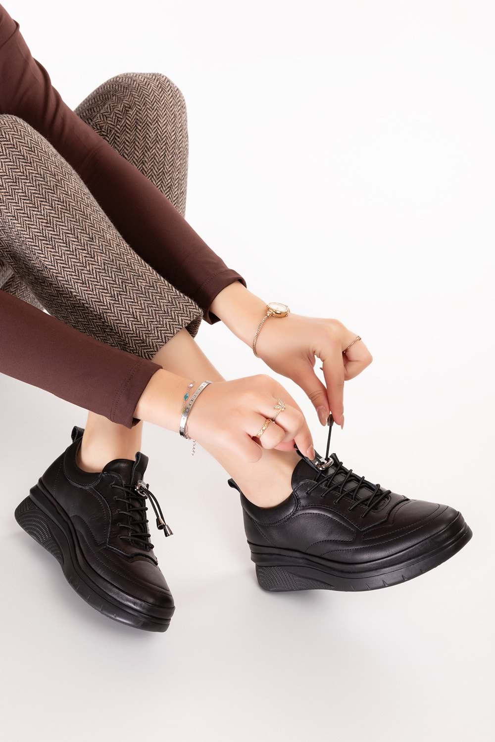 Gondol Hakiki Deri Anatomik Taban Rahat Ayakkabı es.120 - Siyah Cilt - 37