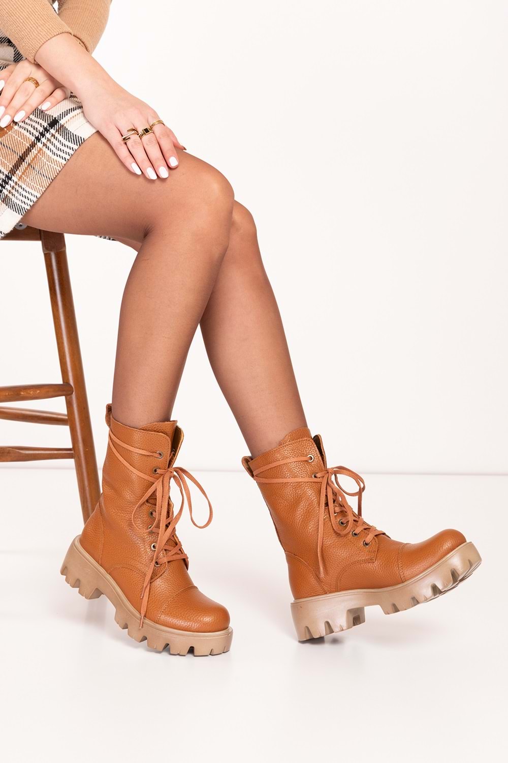 Gondol Kadın Hakiki Deri Kalın Taban Hafif Postal wst.3032 - Taba - 36