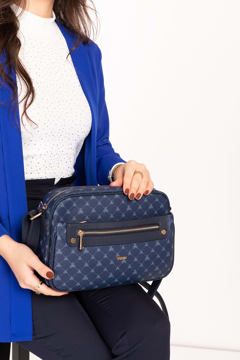 Gondol Kadın Çapraz Sade Şık Günlük Çanta ysm.1682 - Laci Yazı - TEK EBAT