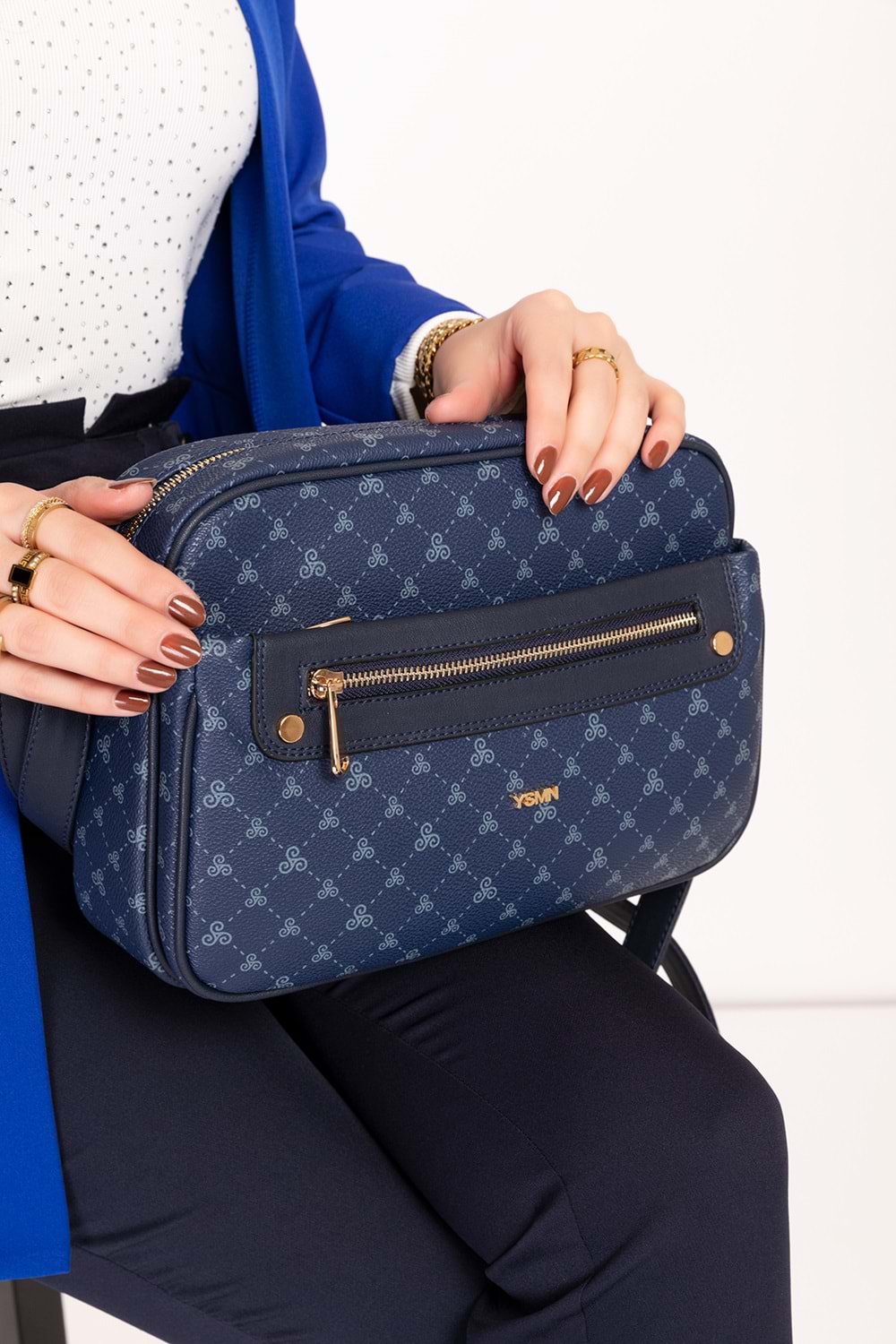 Gondol Kadın Çapraz Sade Şık Günlük Çanta ysm.1682 - Laci Yazı - TEK EBAT