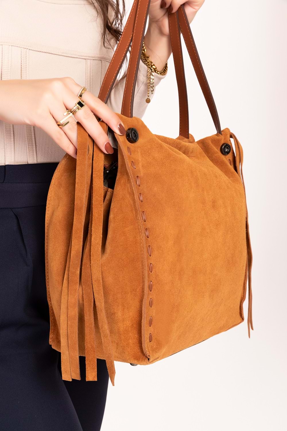 Gondol Kadın Hakiki Deri Süet Omuz Çanta ysm.1953 - Taba Süet - TEK EBAT