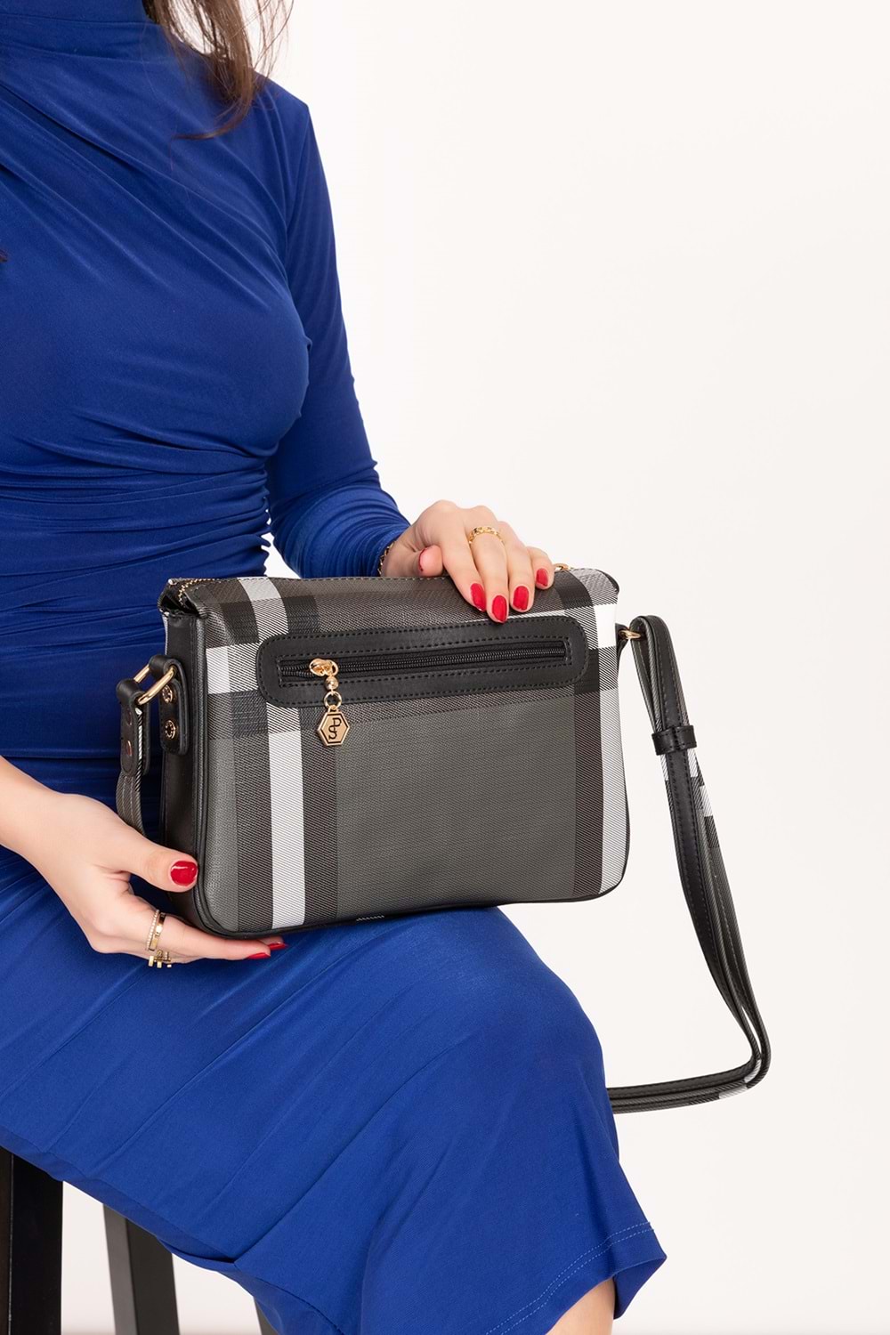 Gondol Kadın Şık Günlük Çapraz Çanta sp.784 - Siyah Ekose - TEK EBAT