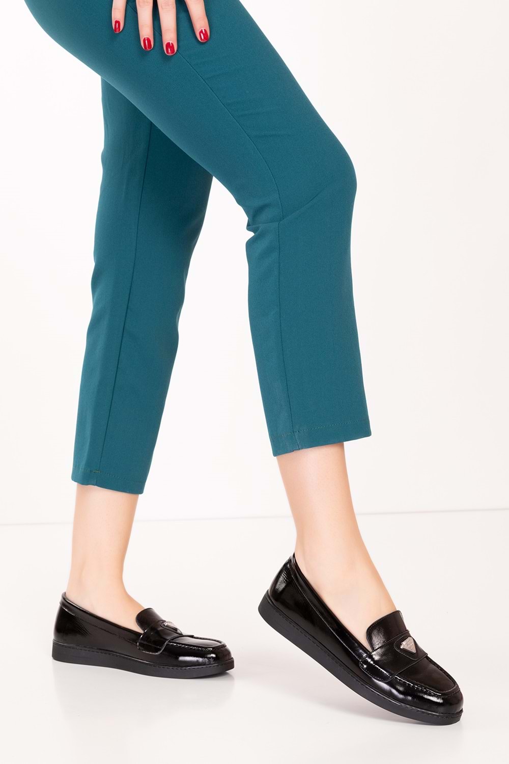 Gondol Kadın Hakiki Deri Günlük Şık Loafer anl.3200 - siyah rugan - 36