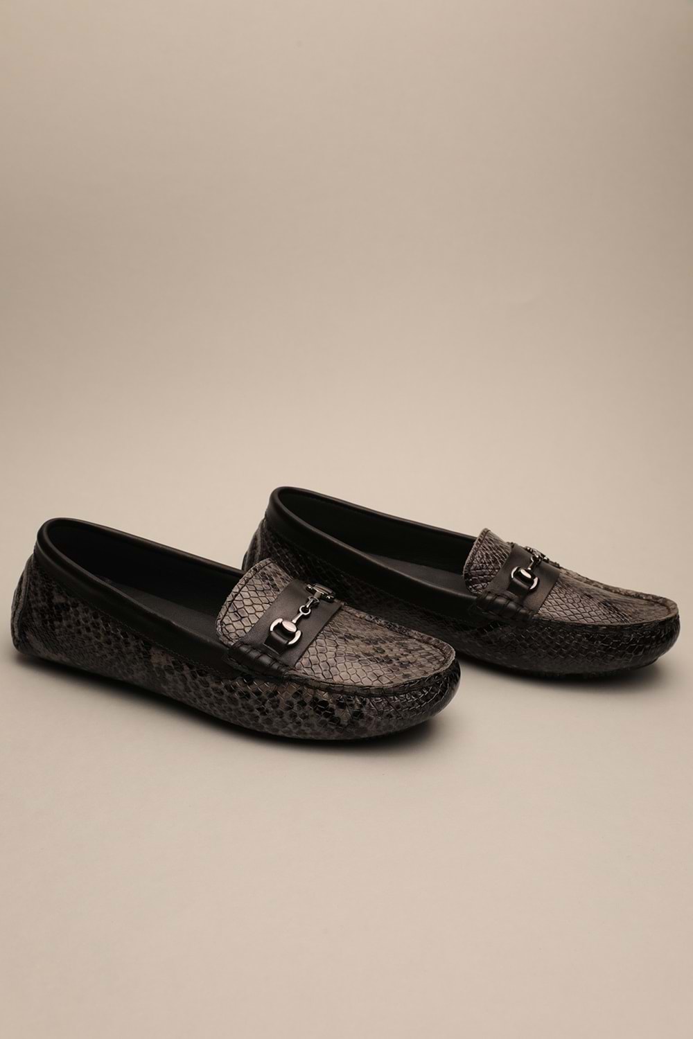 Gondol Kadın Hakiki Deri Klasik Loafer Gri Yılan 37 ttx.797