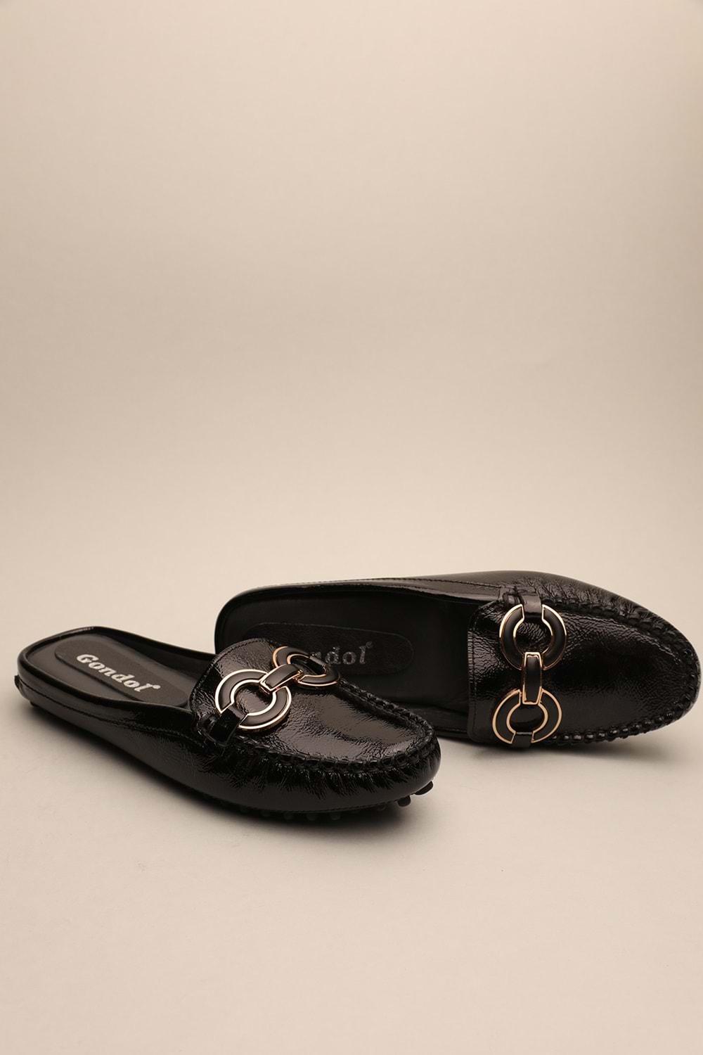 Gondol Kadın Hakiki Deri Klasik Terlik Siyah 37 ttx.920