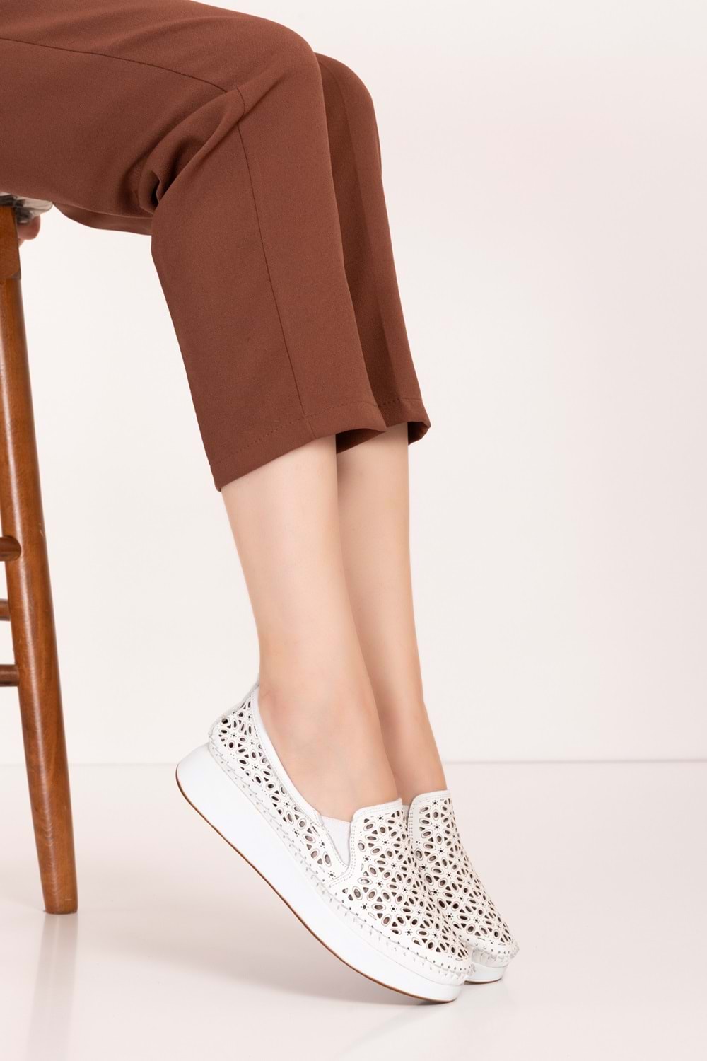 Gondol Hakiki Deri Rahat Yazlık Ayakkabı kla.15 - Beyaz - 36