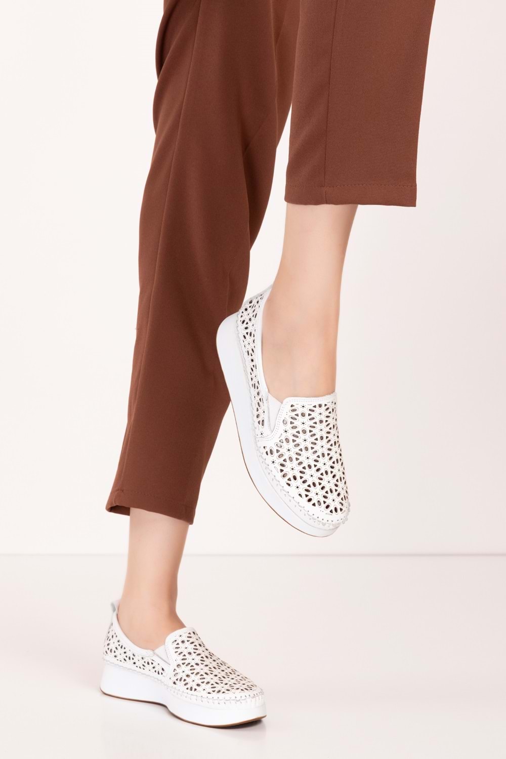 Gondol Hakiki Deri Rahat Yazlık Ayakkabı kla.15 - Beyaz - 36