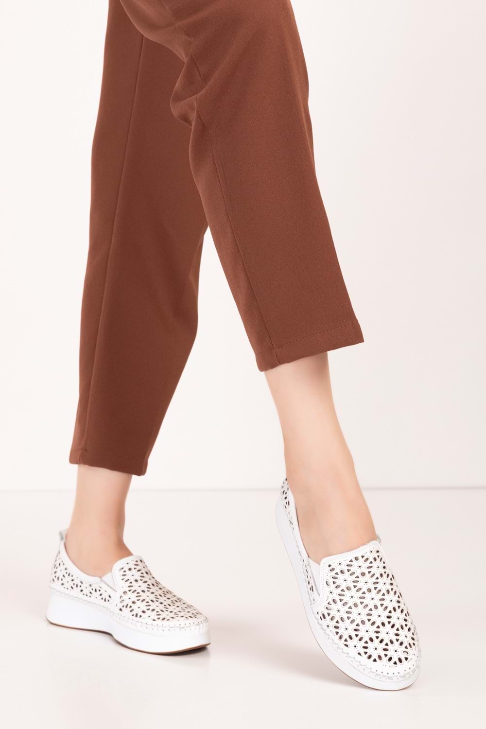 Gondol Hakiki Deri Rahat Yazlık Ayakkabı kla.15 - Beyaz - 36