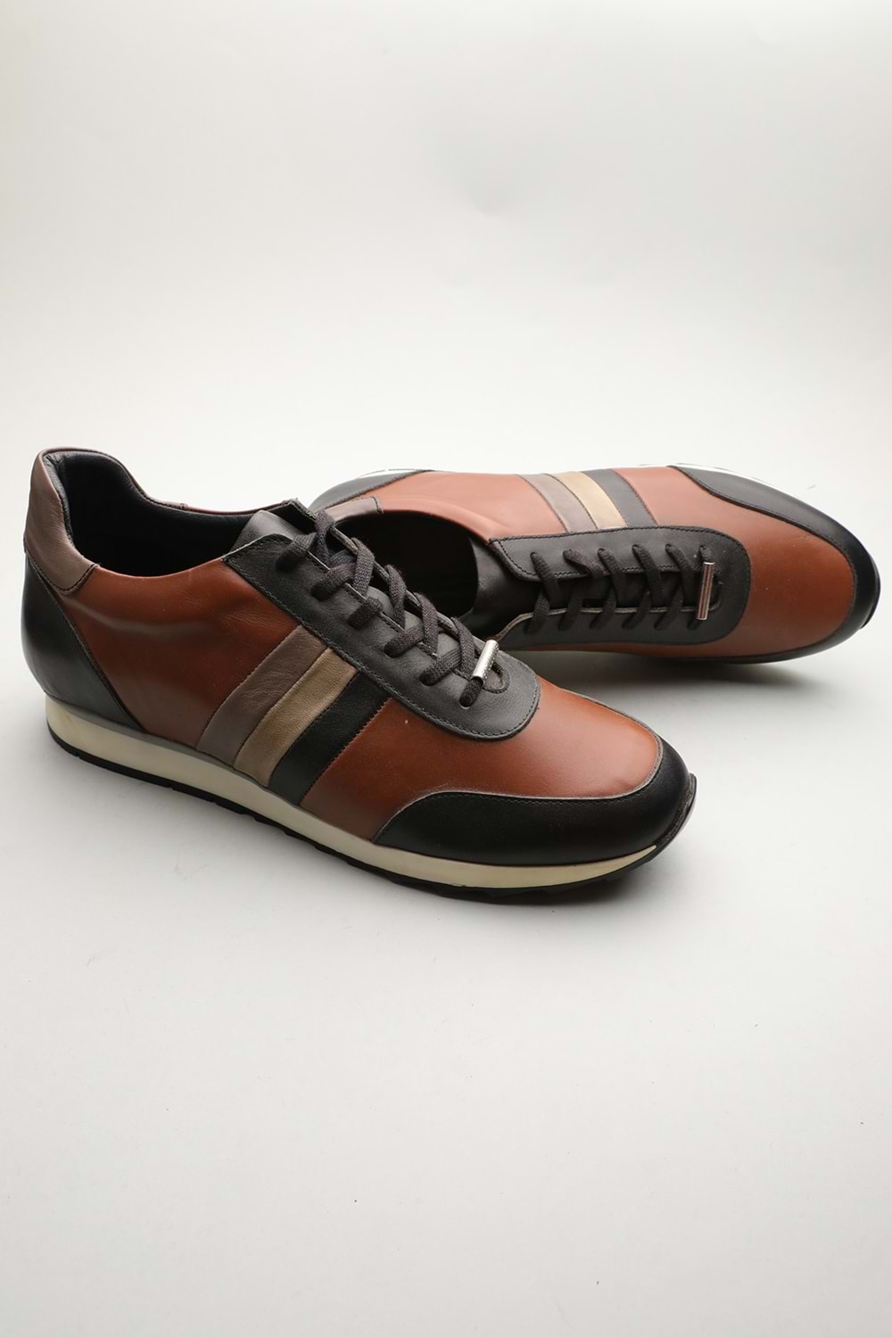 Gondol Erkek Hakiki Deri Klasik Casual Taba Kombin 45 ttx.530