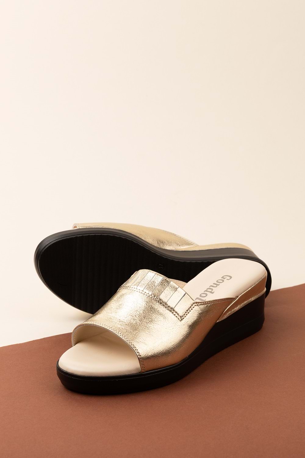 Gondol Hakiki Deri Ev Terliği özl.966 - Dore - 36