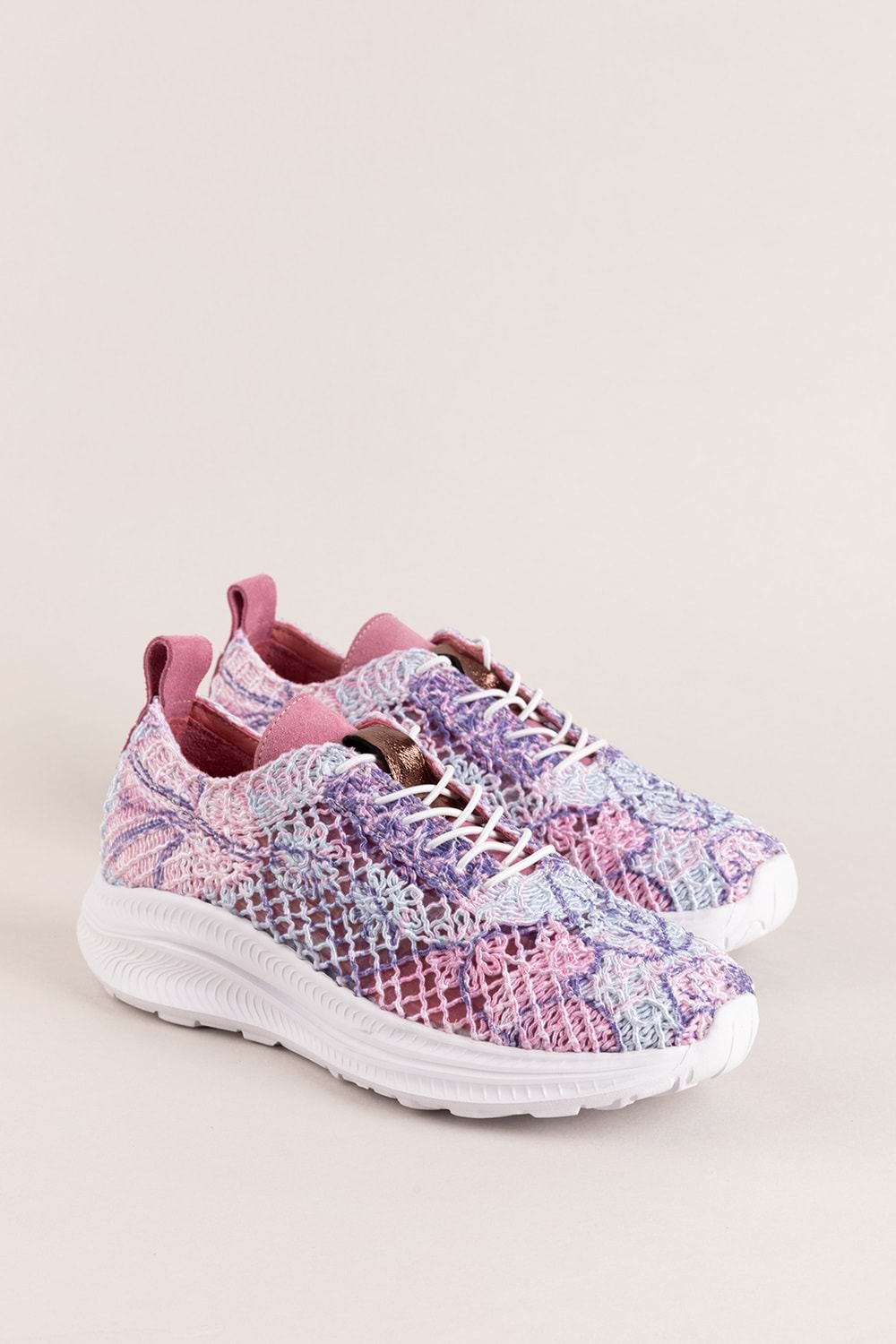 Gondol Kadın İçi Deri Dışı Dantel Hafif Spor Ayakkabı belx.4391 - Pembe Desen - 37