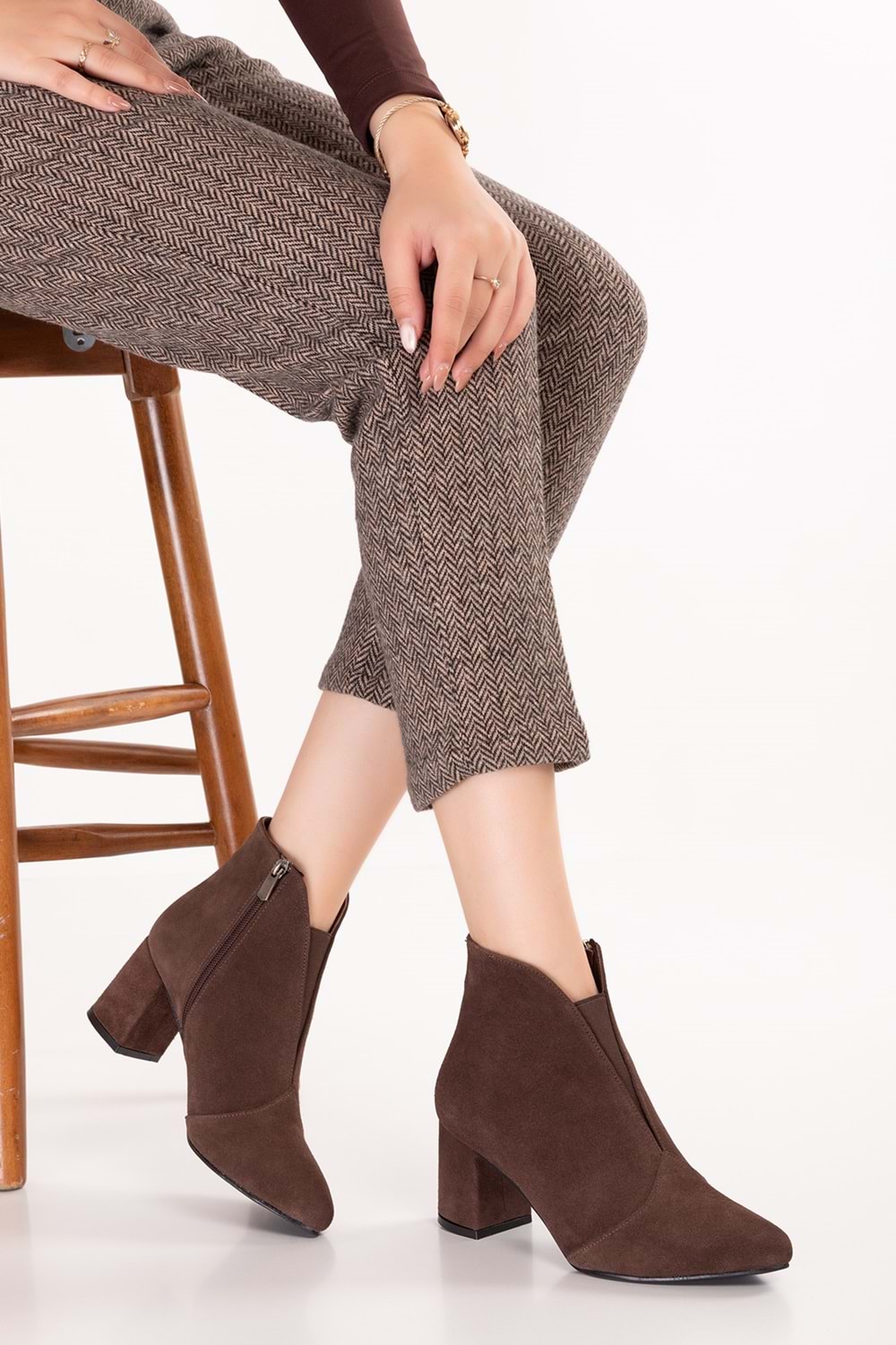 Gondol %100 Hakiki Deri Topuklu Bot Shelby - Kahve Süet - 36