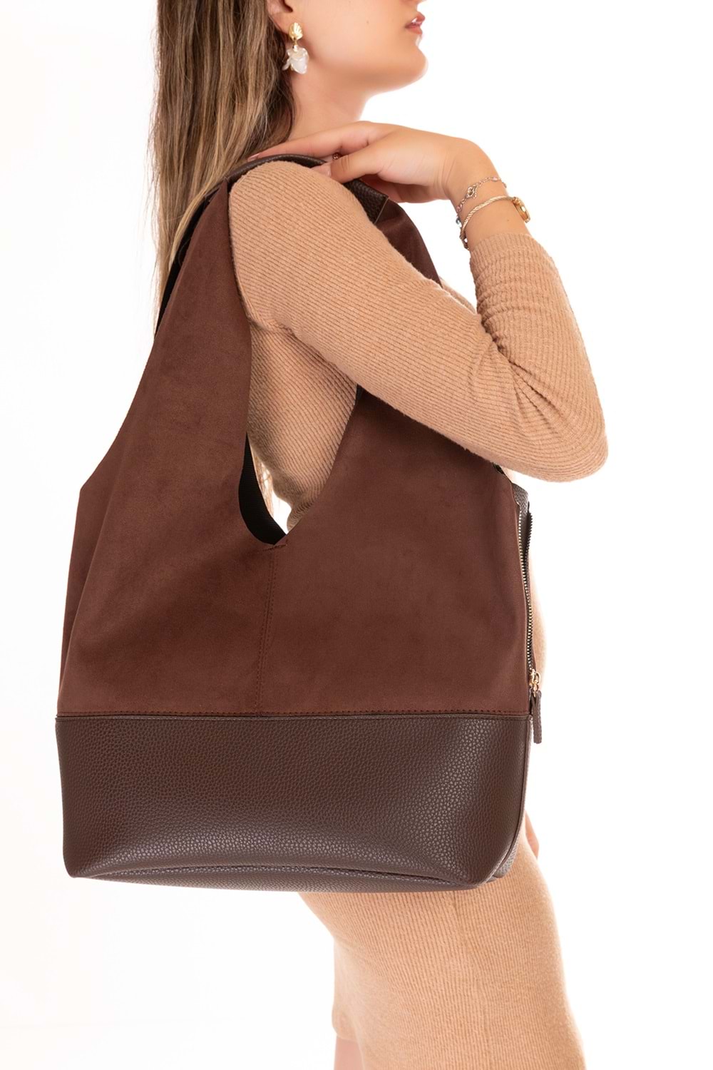 Gondol Kadın Süet Detaylı Omuz Çanta ars.1966 - Kahve Süet - TEK EBAT