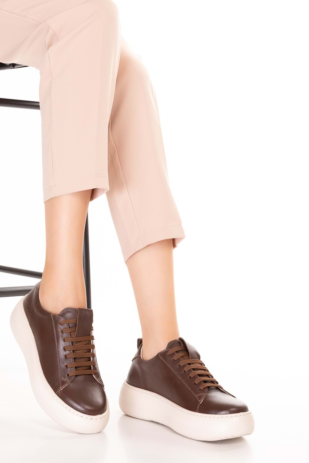 Gondol Hakiki Deri Anatomik Taban Spor Ayakkabı Alessandora - Kahverengi - 38