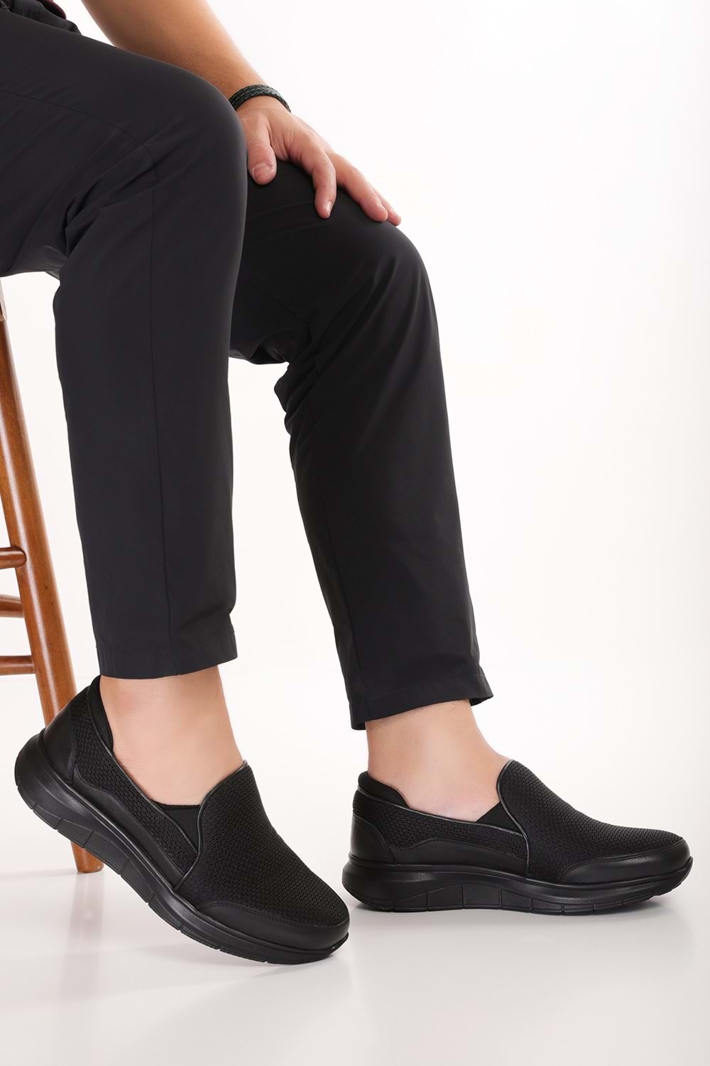 Gondol Erkek Hafif Rahat Taban Günlük Ayakkabı af.3680 - Siyah - 40