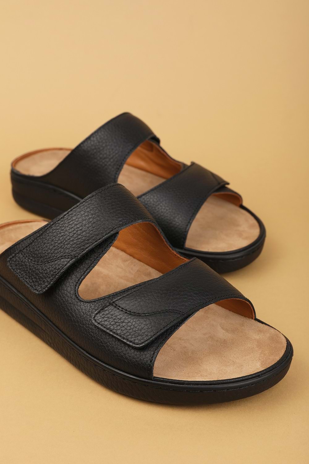 Gondol Erkek Hakiki Deri Tabanı Çıkabilen Özel Cırtlı Terlik rl.5300 - Siyah - 40