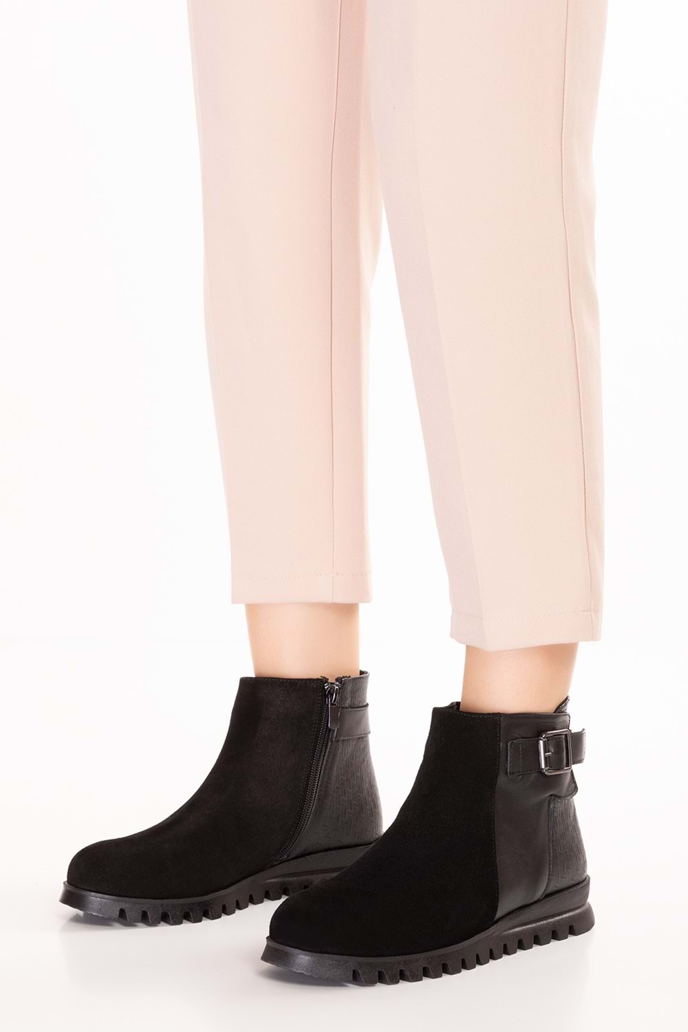 Gondol Hakiki Deri Kaymaz Taban Rahat Günlük Şık Bot mlk.817 - Siyah Süet - 36