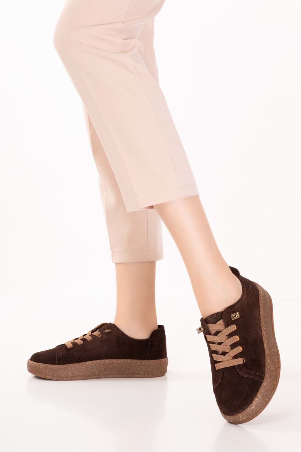Gondol Hakiki Deri Günlük Rahat Lastik Bağcıklı Casual Ayakkabı in.525 - Kahve Süet - 36