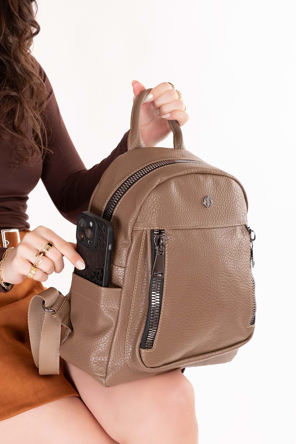 Gondol Kadın Kullanışlı Günlük Sırt Çantası ald.31124 - Vizon - TEK EBAT