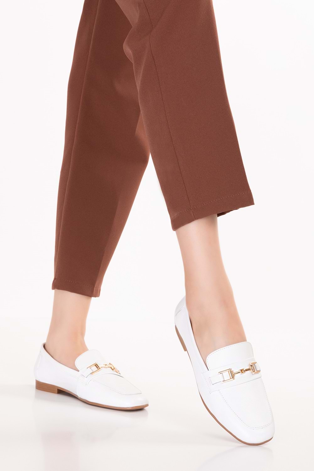 Gondol Hakiki Deri Günlük Toka Detaylı Babet Ayakkabı erp.26561 - Beyaz - 36