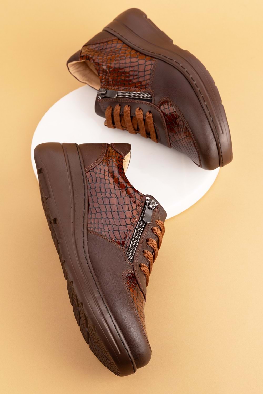 Gondol Hakiki Deri Anatomik Taban Rahat Fermuarlı Ayakkabı ndr.3802 - Kahve Croco - 36