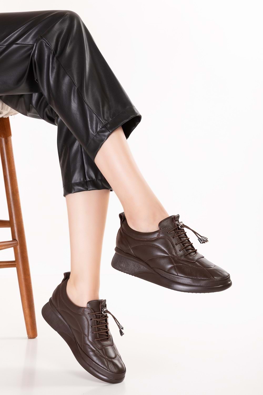 Gondol Hakiki Deri Anatomik Taban Rahat Lastik Bağcıklı Ayakkabı ndr.5506 - Kahverengi - 36