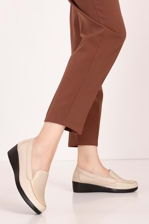 Gondol Hakiki Deri Ortopedik Taban Ayakkabı Bej 42 vdt.2606