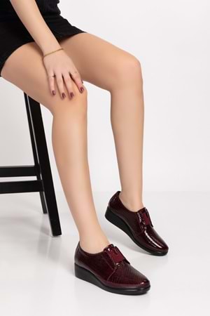 Gondol Kadın Hakiki Deri Anatomik Taban Rahat Ayakkabı elnr.1201-1 - Bordo Petek - 41