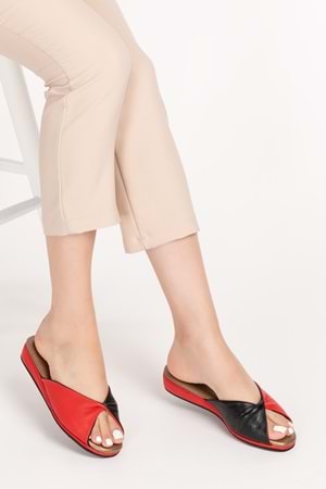 Gondol Kadın Hakiki Deri Çeyizlik Şık Ev Terliği kayaş.069 - Siyah-Kırmızı - 40 kyş.069