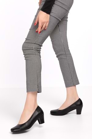 Gondol Kadın Hakiki Deri Yuvarlak Burun Rahat Topuklu Ayakkabı şhn.5116-1 - Siyah - 41