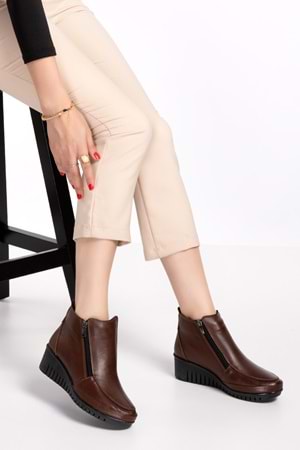 Gondol Kadın Hakiki Deri Çift Fermuarlı Kolay Giyim Bot esfa.2450 - Kahverengi - 39