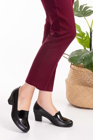 Gondol Hakiki Deri Rahat Klasik Topuklu Ayakkabı vdt.206 - Siyah Petek - 35