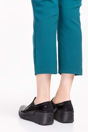 Gondol Hakiki Deri Anatomik Taban Rahat Ayakkabı esfa.4052 - Siyah Petek - 35