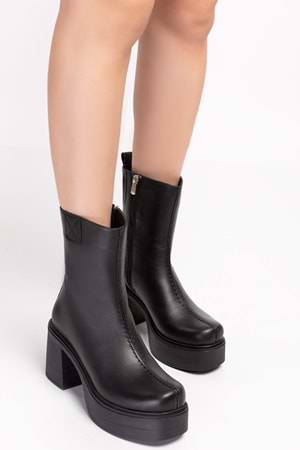 Gondol Kadın Hakiki Deri Platform Bot Anl.2440 - Siyah - 39