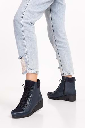 Gondol Kadın Hakiki Deri Kaymaz Dolgu Topuk Fermuarlı Bot esfa.2451 - Lacivert - 41