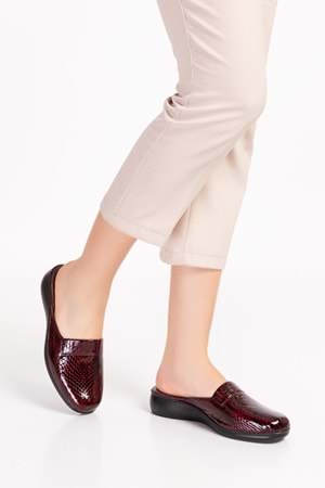 Gondol Kadın İçi Dışı Hakiki Deri Şık Ev Terliği Özl.960 - Bordo Petek - 37