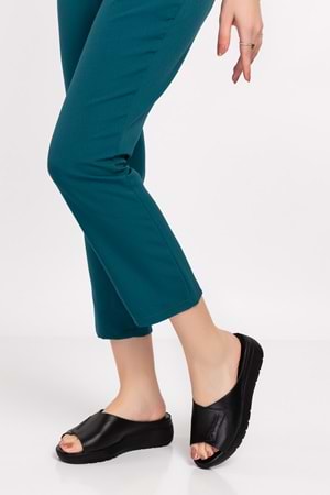 Gondol Hakiki Deri Dolgu Topuk Terlik özl.404 - Siyah - 37