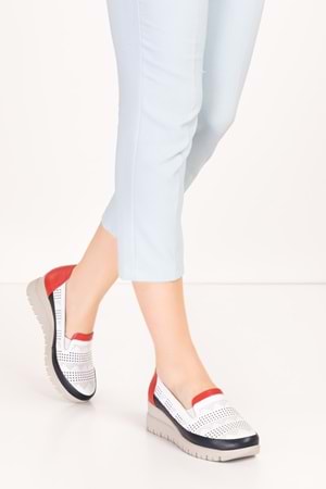 Gondol Kadın Hakiki Deri Anatomik Taban Dolgu Topuklu Lazer Delikli Ayakkabı pyt.6206 - Tommy - 37