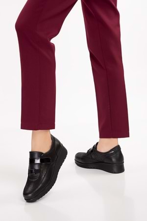 Gondol Hakiki Deri Anatomik Taban Rahat Lastik Bağcıklı Ayakkabı elnr.5805 - Siyah - 36